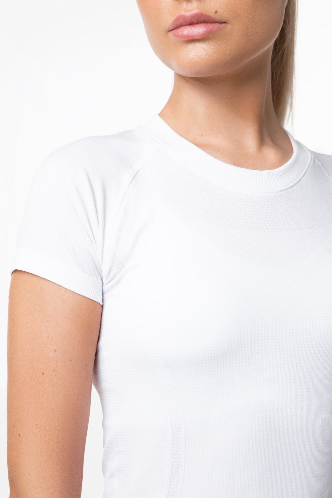 White Tech T-Shirt - for dame - Famme - T-Shirt